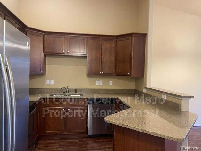 Photo - 5014 Everett St Unit 202