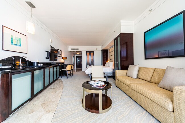 Photo - 4401 Collins Ave Unit SI ID1540524P