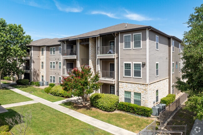 Building Photo - StoneHaven Apartment Homes