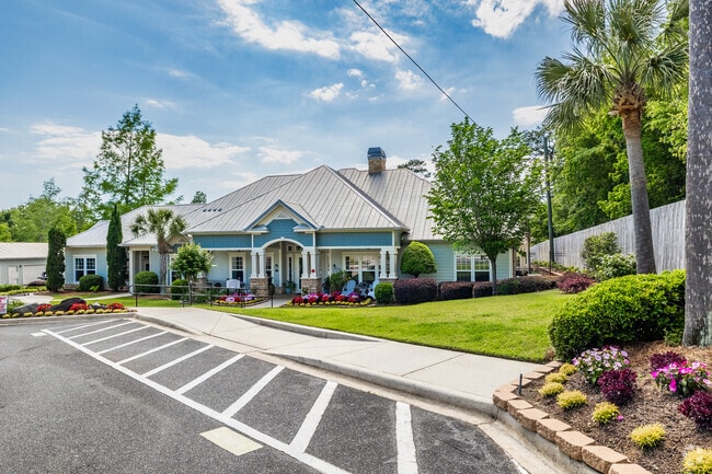 Clubhouse - The Crossings At Nine Mile Road