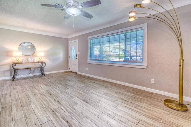 Photo - 9796 52nd Terrace N