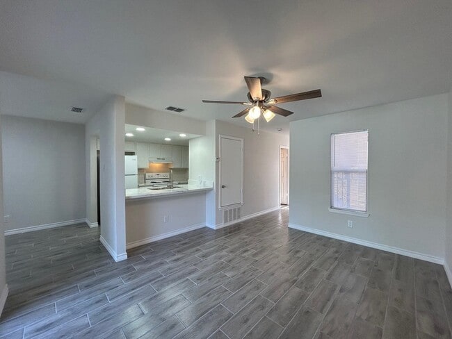 Photo - 100 Hillside Rd Unit 118