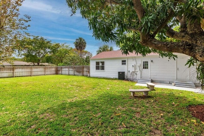 Photo - 6312 Garden Ave