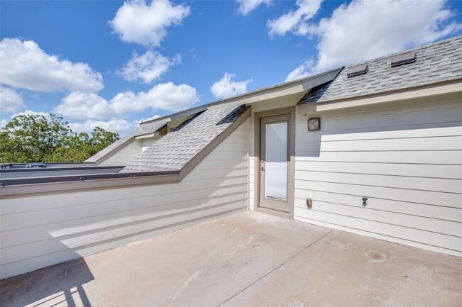 Photo - 4323 Dickason Ave