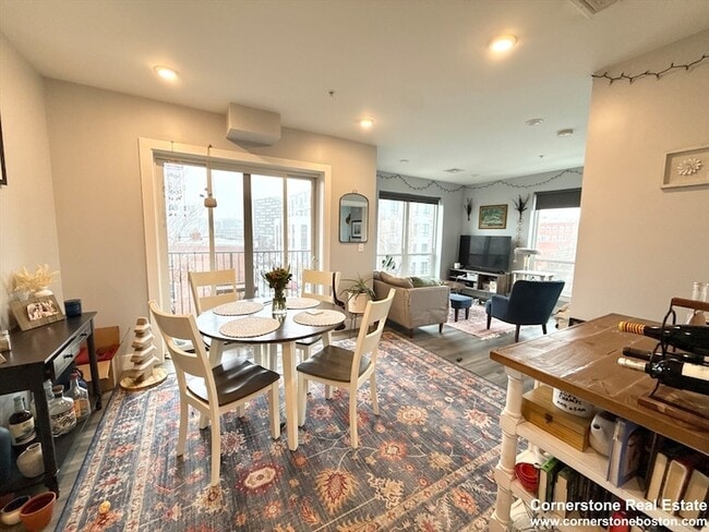 Photo - 55 W Fifth St Unit 310