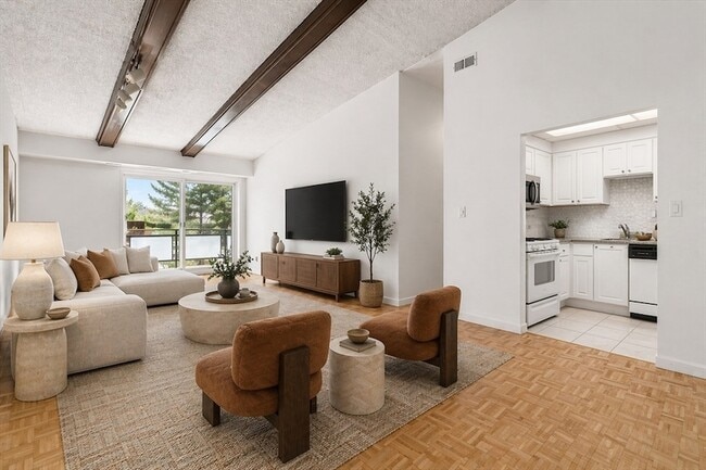 Photo - 57 Broadlawn Park Unit 11B