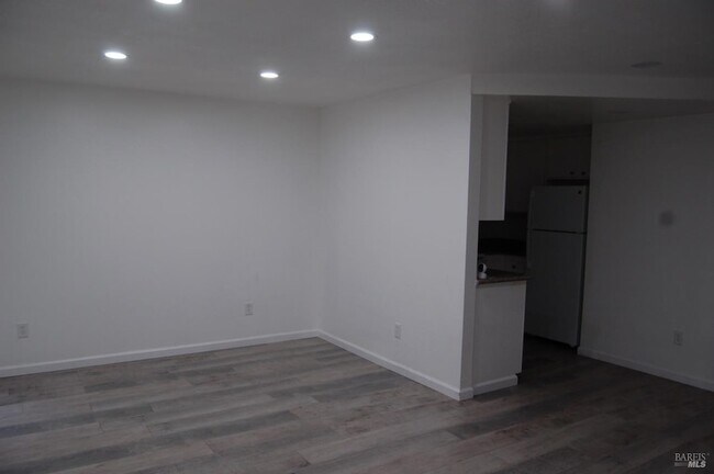 Photo - 77 El Toro Ct