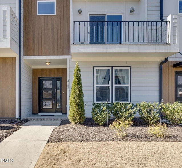 Photo - 2127 Big Falls Dr