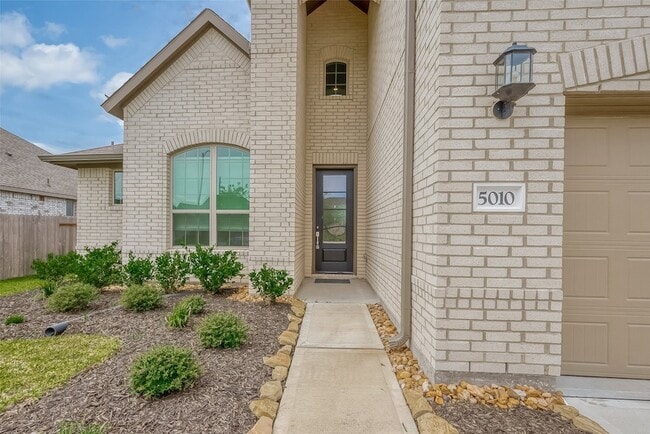 Photo - 5010 Slate Prt Ct