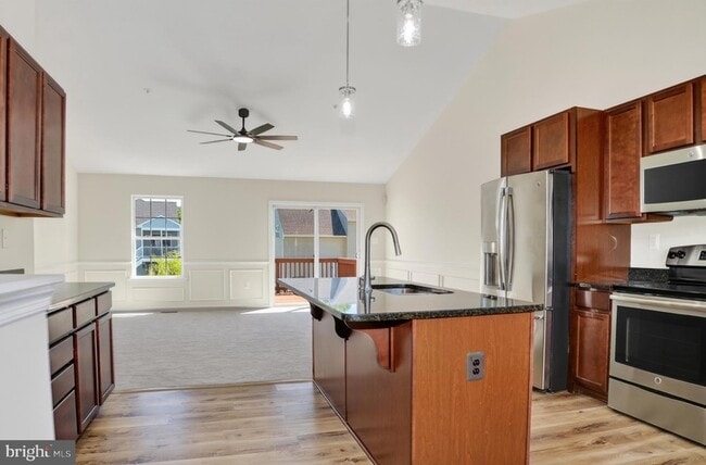 Photo - 21096 Lizson Ct
