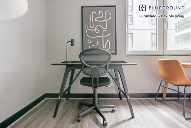 Photo - 1313 L St NW Unit FL3-ID936