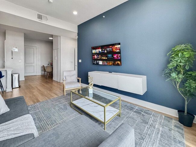 Photo - 2916 Indiana St Unit ID1285552P