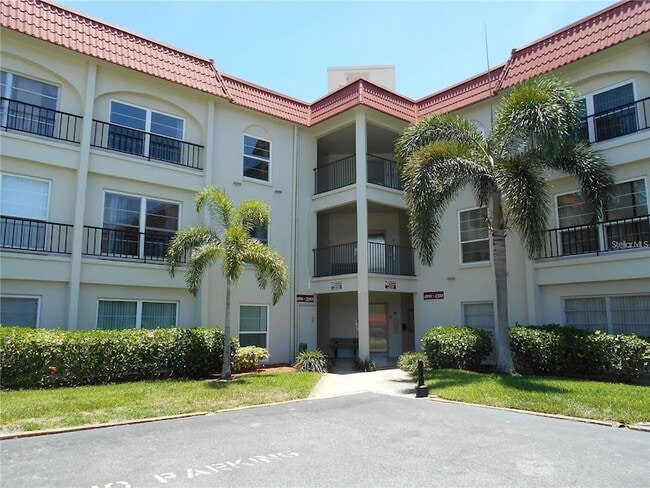 Building Photo - 2700 Bayshore Blvd Unit 4103