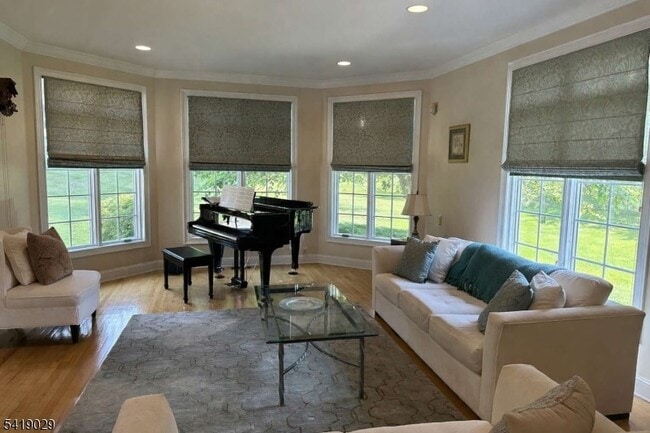 Photo - 104 Darren Dr