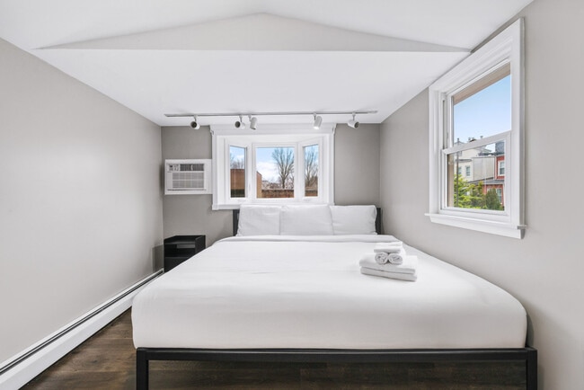 Photo - 529 Ave E Unit ID1282137P