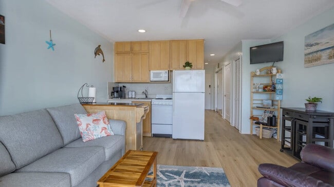 Photo - 23 S Forest Beach Dr Unit ID1316237P