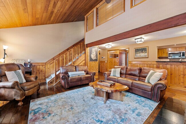 Photo - 18087 E Butte Ln Unit ID1251876P