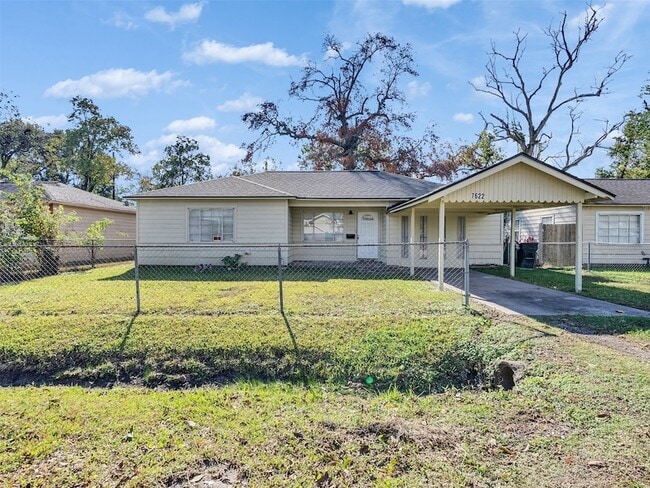 Photo - 7622 S Hall St