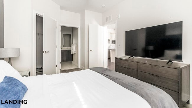 Photo - 4950 W Prescott St Unit 5107