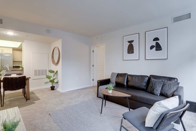 Photo - 550 14th St S Unit FL4-ID1022435P