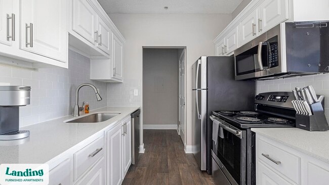 Photo - 100 Crossing Blvd Unit 1116.1411987