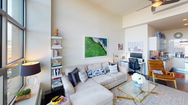 Photo - 360 Newbury St Unit 503