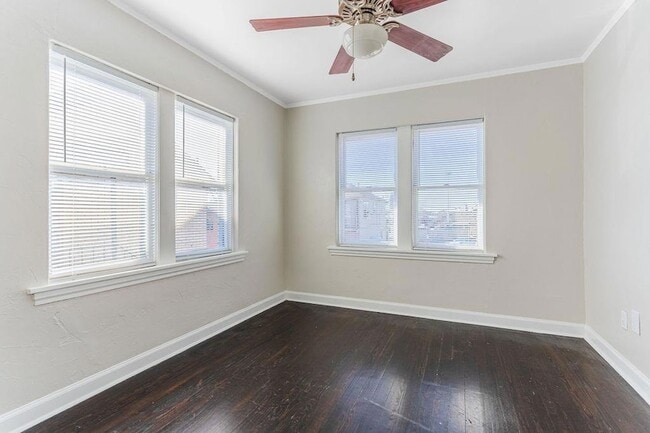 Photo - 2419 N Harvey Ave Unit 4