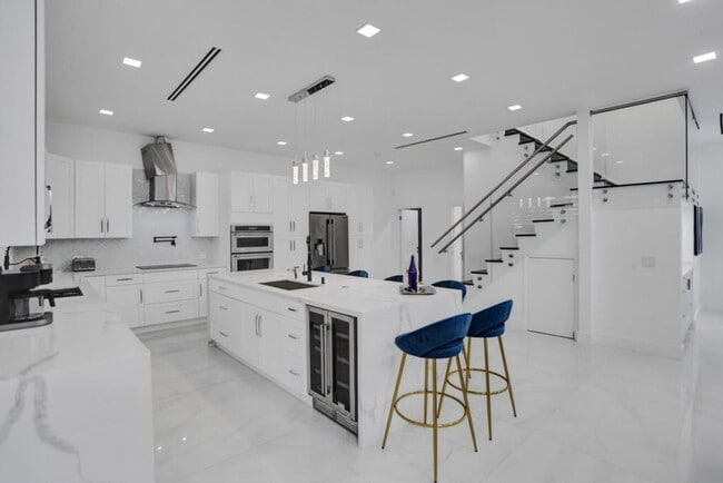 Photo - 3824 SW 49th Pl Unit ID1255736P