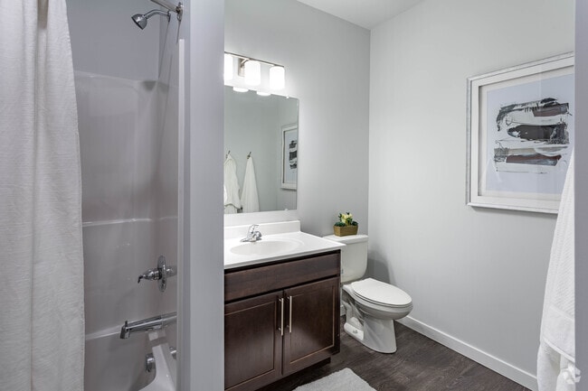 1 BR, 1 BA - Mayor - 547 SF - Metro Place Apartments