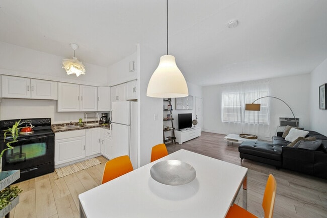 Photo - 142 Bay Rd Unit ID1255501P