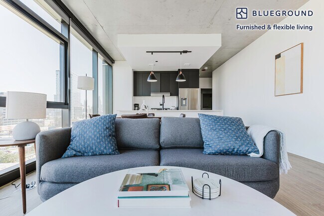 Photo - 225 N Elizabeth St Unit FL12-ID1102