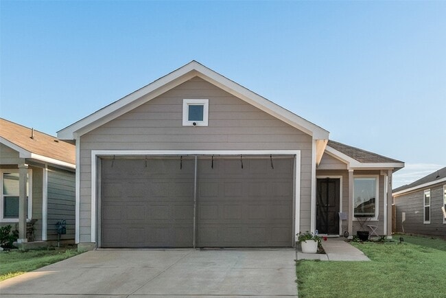 Photo - 123 Wheatgrass Ln