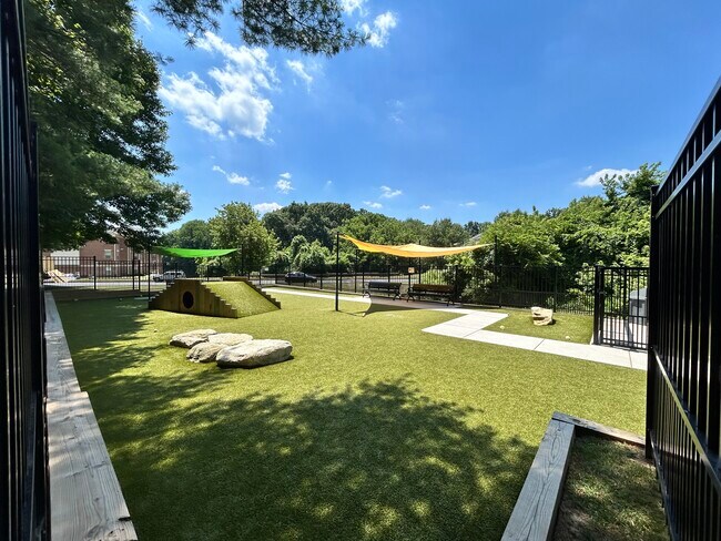 Photo - Emerald Woods Apartments