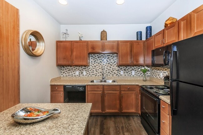 Photo - Roots at Waco