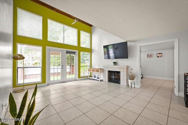 Photo - 6 Tomahawk Trail