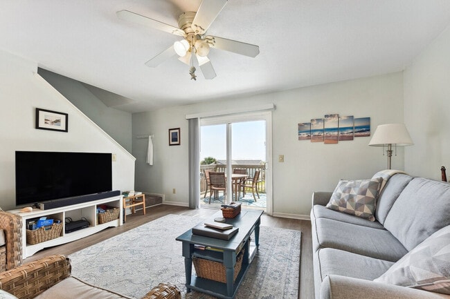 Photo - 1032 N Fletcher Ave Unit SI ID1308540P