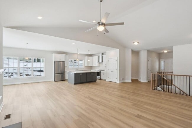 Photo - 1785 La Salle St