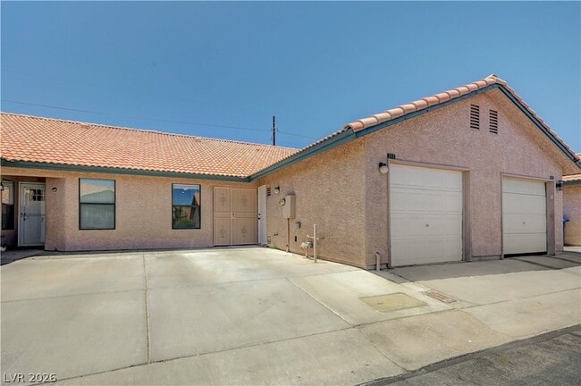 Building Photo - 313 Crosswind Way