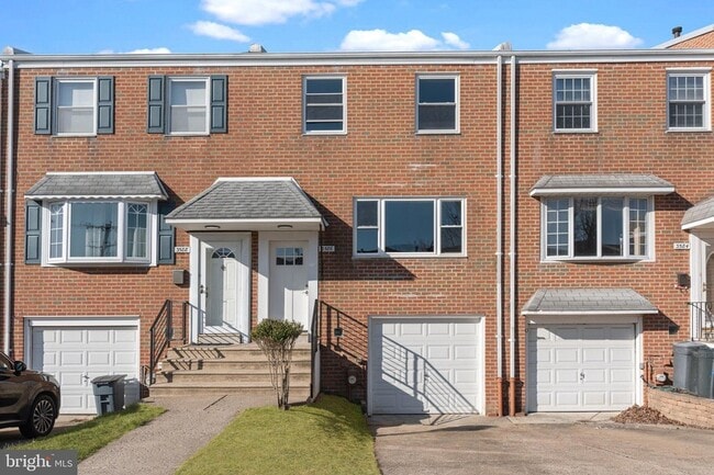 Building Photo - 3586 Dows Rd