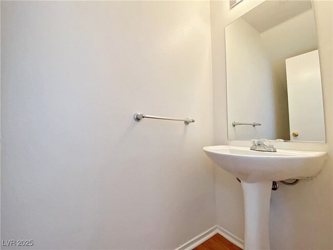 Photo - 198 Chadwell Ct