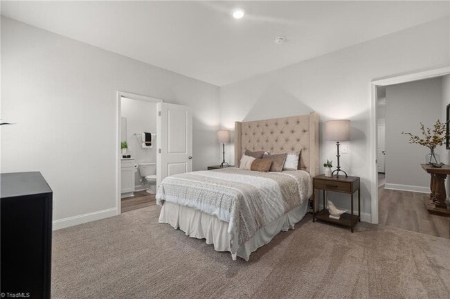 Photo - 1729 University Dr Unit D1