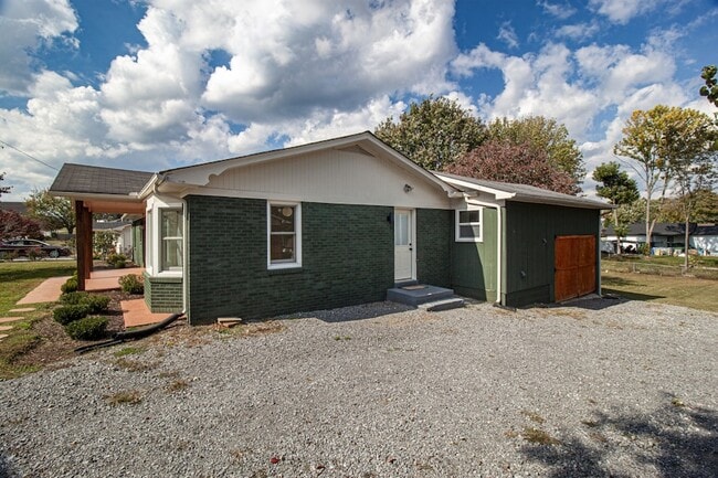 Photo - 328 Margo Ln