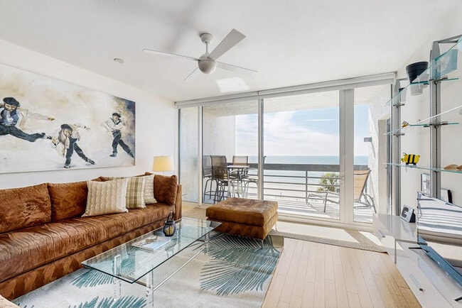 Building Photo - 1109 Gulf of Mexico Dr Unit SI ID1591491P