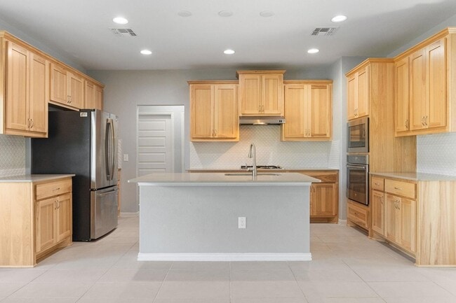 Photo - 8712 Slater Dr