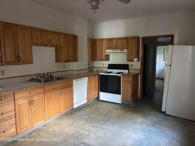 Photo - 1031 Lincoln St Unit 1033