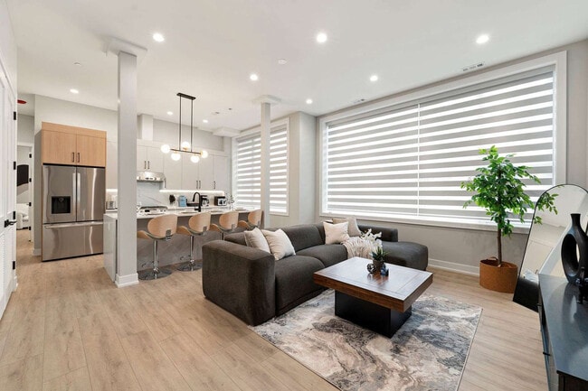 Photo - 801 S Western Ave Unit ID1262785P