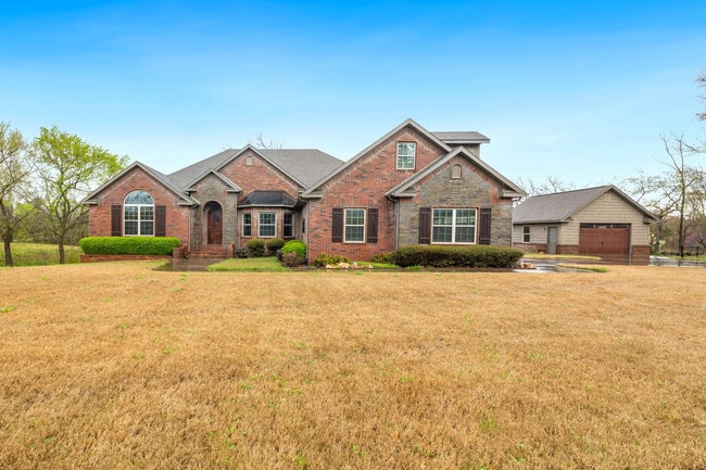 Photo - 305 Peach Orchard Rd Unit ID1221939P