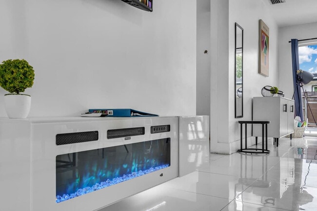 Photo - 7061 Coolidge St Unit ID1372322P