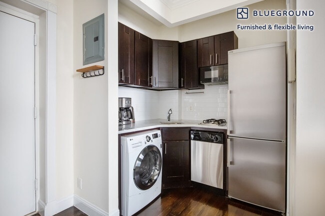 Photo - 535 Hudson St Unit SI FL3-ID1133