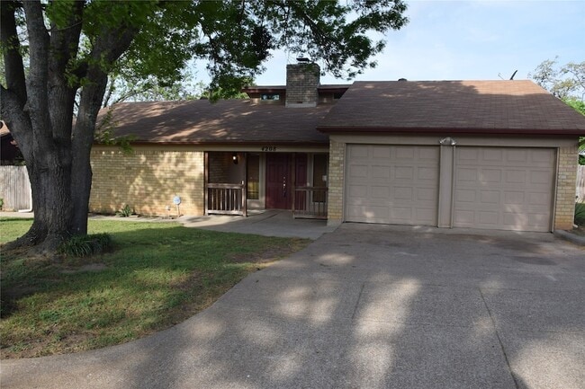 Building Photo - 2808 Bent Tree Ln